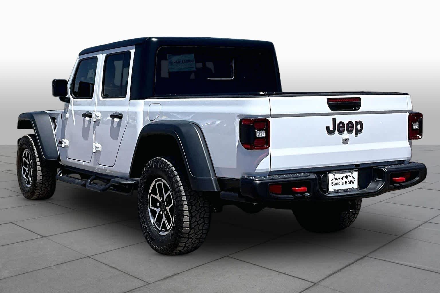 Used 2025 Bright White Clearcoat Jeep Rubicon image 9