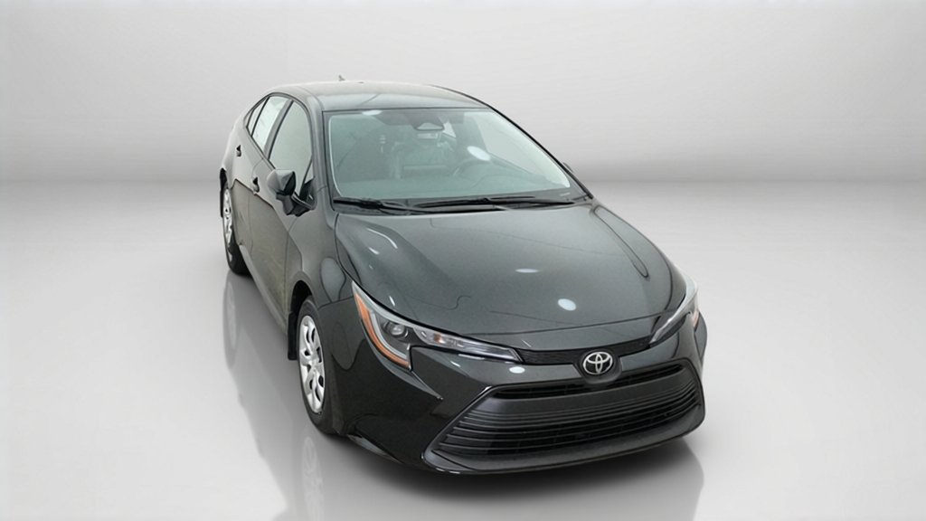 New 2027 Inked Toyota LE image 4