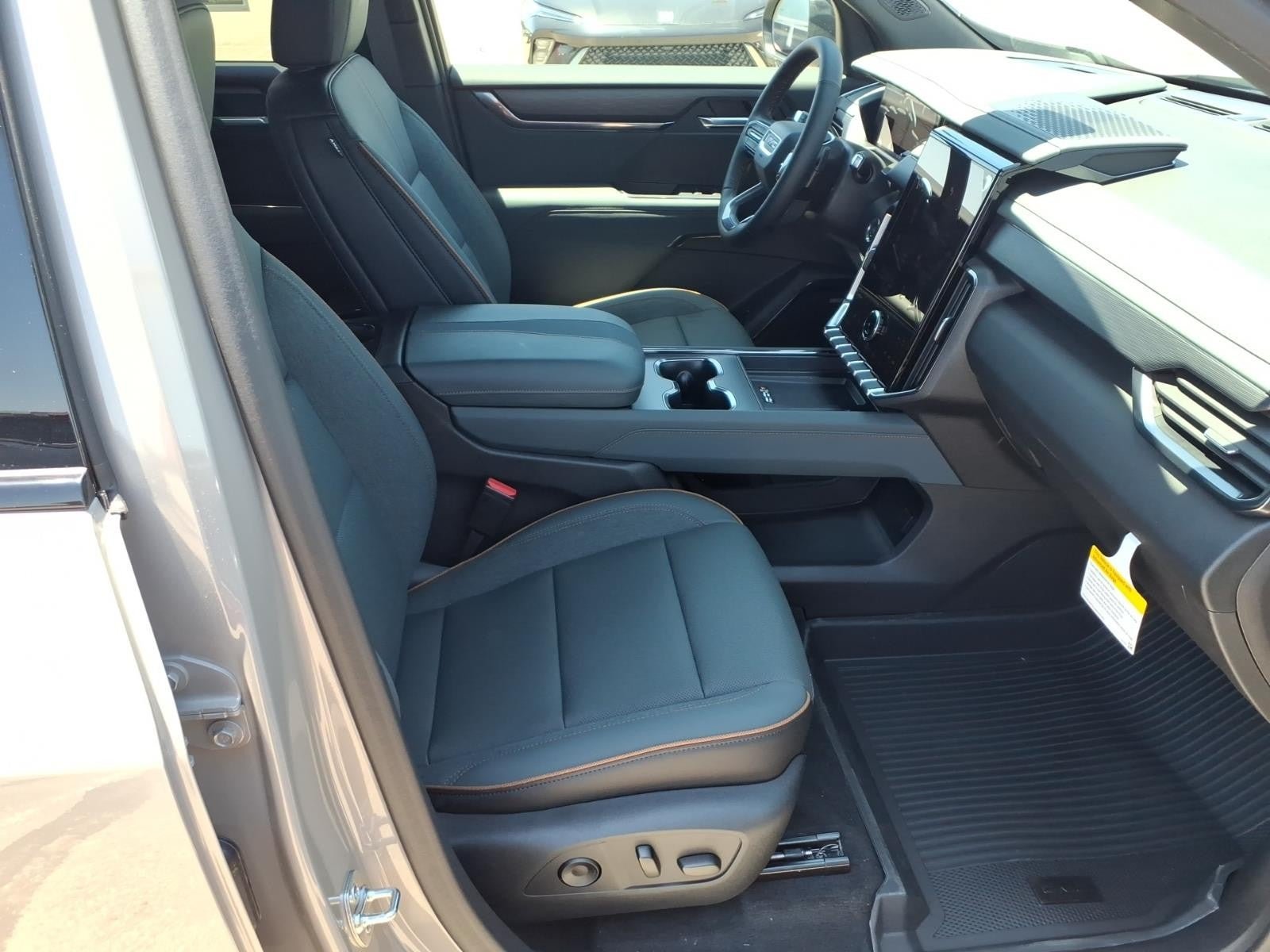 2026 GMC Acadia AT4 - Photo 65
