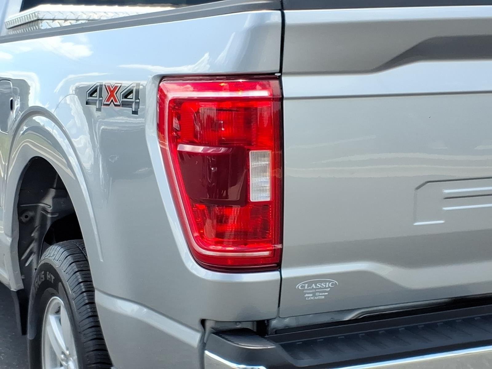 Used 2023 Iconic Silver Metallic Ford XLT image 16