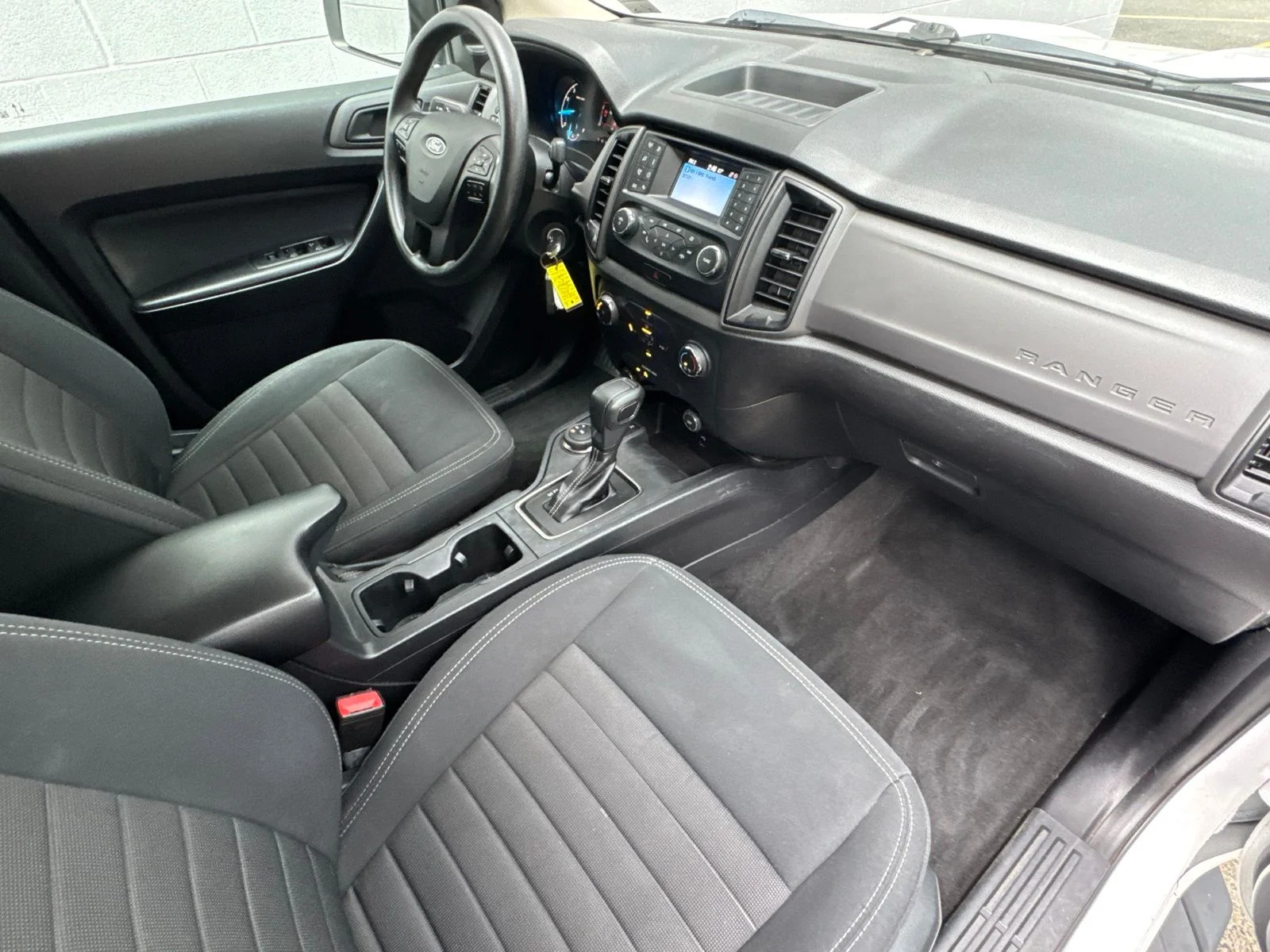 Certified Used 2020 Oxford White Ford XL image 34