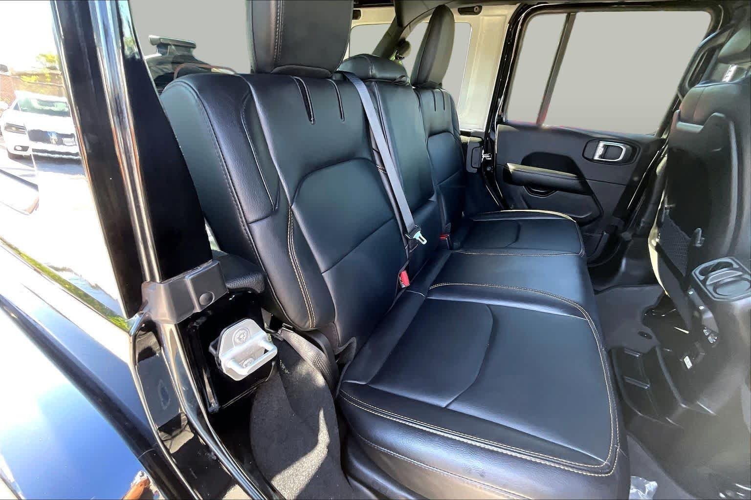 Used 2024 Black Clearcoat Jeep Sahara image 18