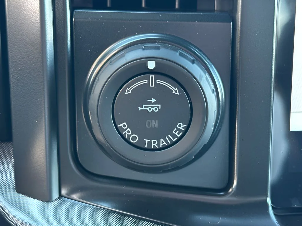 New 2026 Agate Black Metallic Ford Tremor image 27