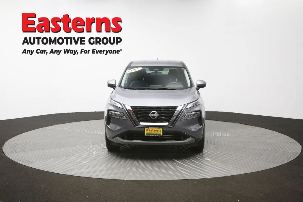 Used 2023 Gray Nissan SV image 54