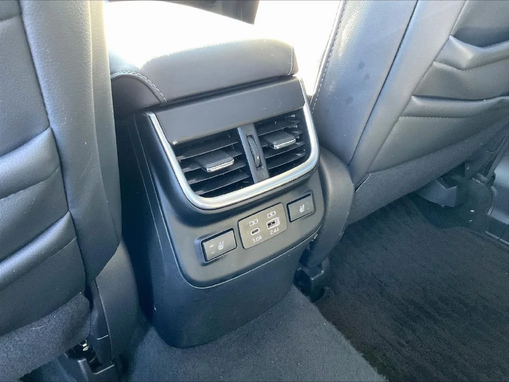 Used 2024 Green Metallic Subaru Limited image 12