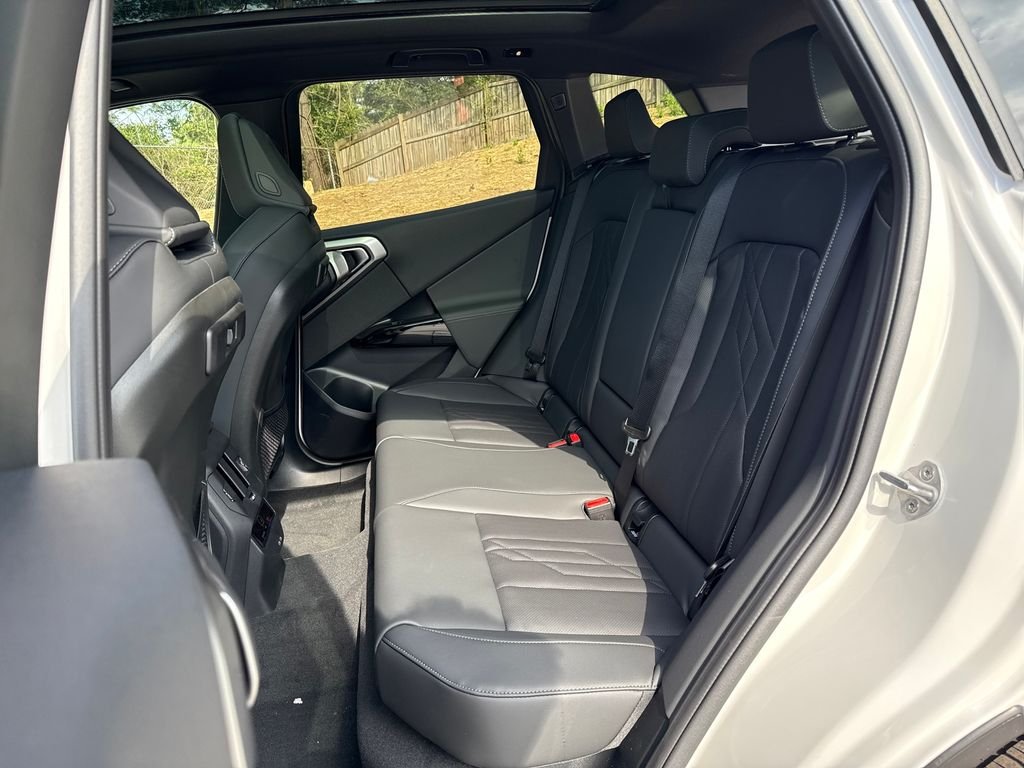 2026 BMW X3 30 - Photo 24