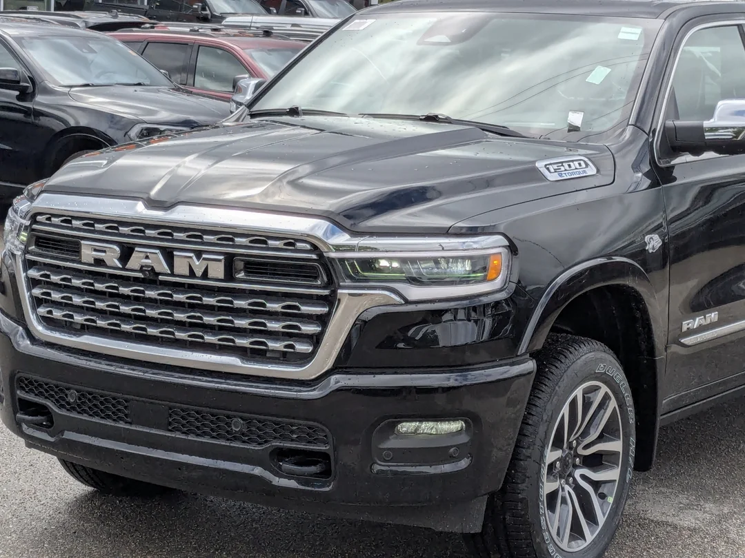 New 2026 Black RAM Limited - - 5.7L HEMI V8 - Pano Sunroof - 14.4 Uconnect - Surround Cam & More! image 10