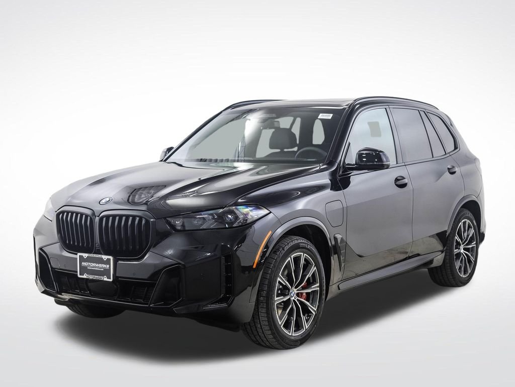 2026 BMW X5 xDrive50e's photo