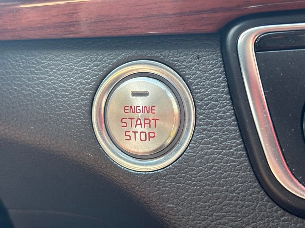 Used 2019 Gray Kia Technology image 32