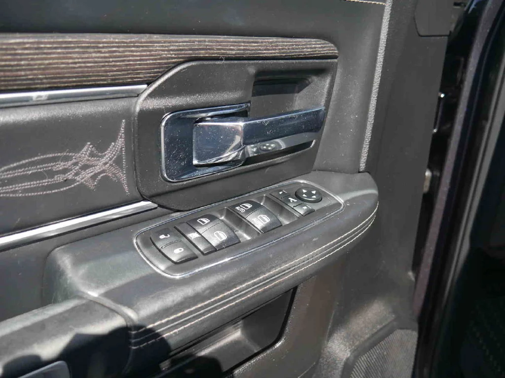 Used 2018 Gray Ram Laramie Longhorn image 31