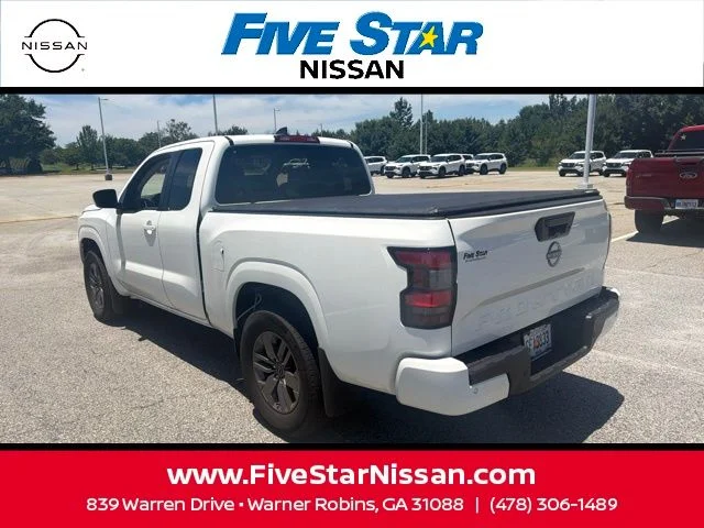 Used 2025 White Nissan SV image 12