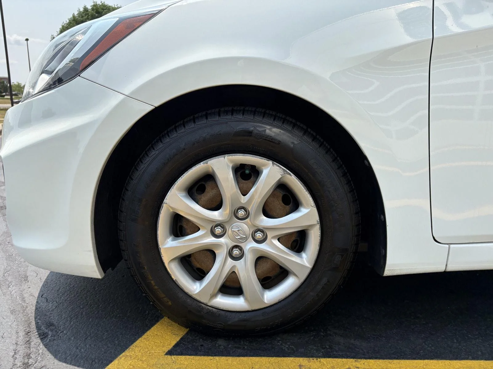 Used 2014 Century White Hyundai GS image 26