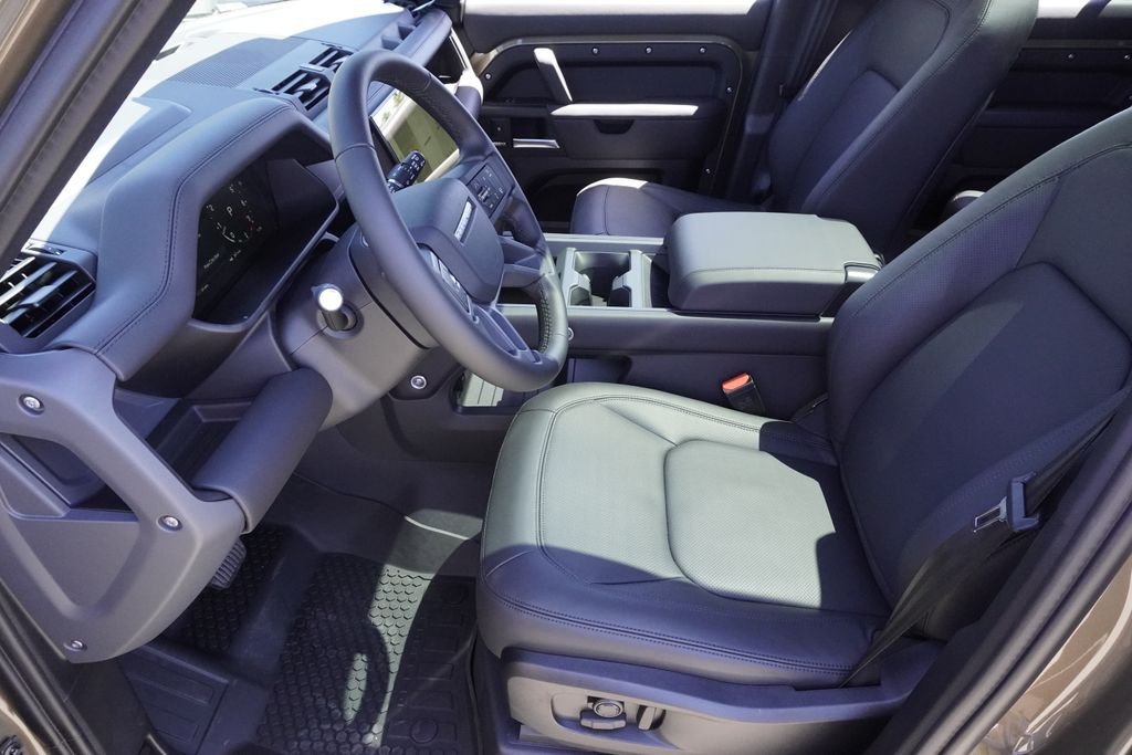 New 2026 Gondwana Stone LAND ROVER X-Dynamic SE image 19