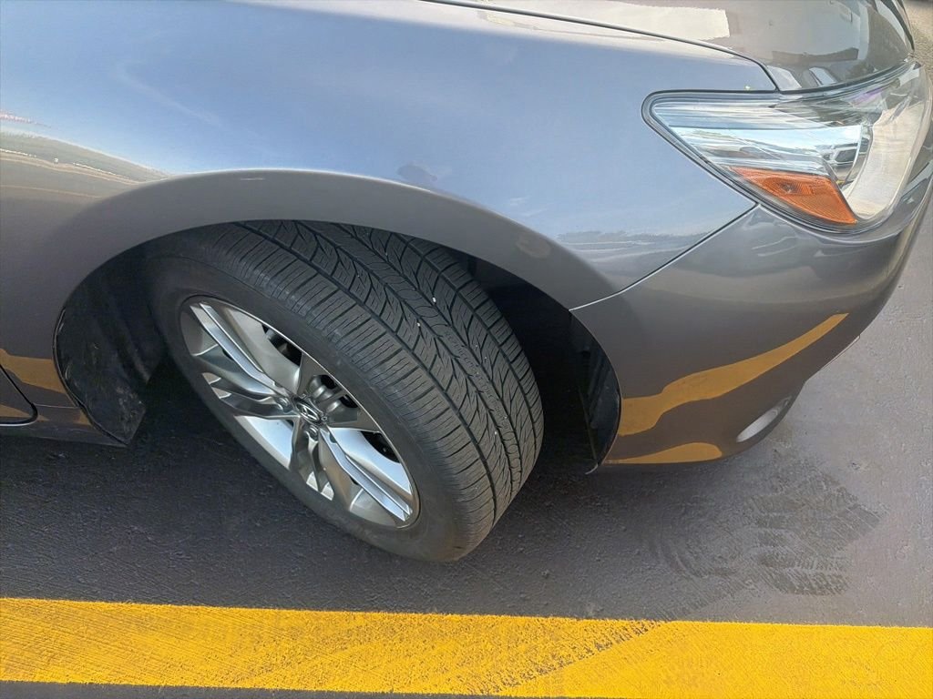 Used 2017 Gray Toyota SE image 6