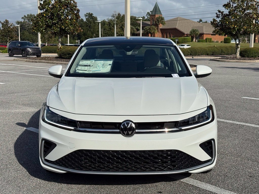New 2026 Opal White Pearl Volkswagen 1.5T SE image 9