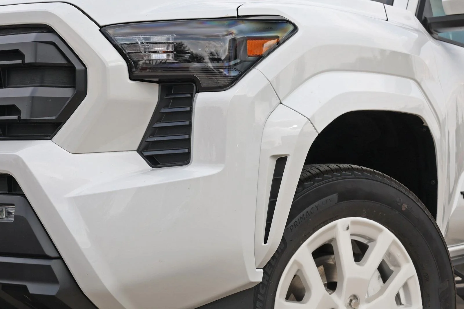 New 2026  Toyota SR5 image 13