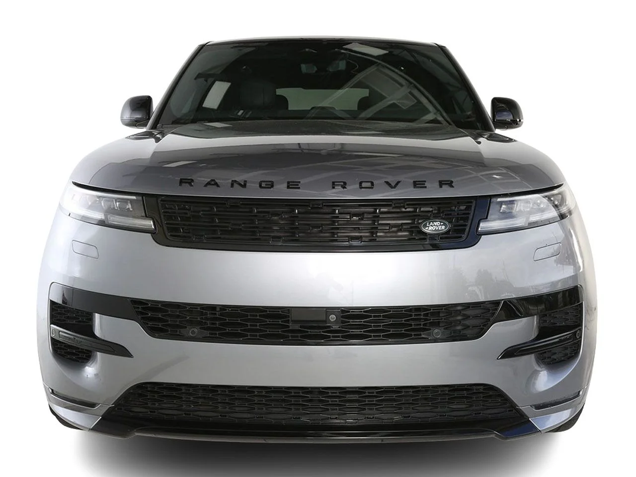 Used 2025 Gray Land Rover Autobiography image 2