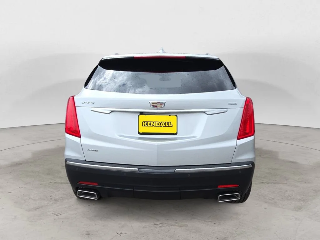 Used 2019 RADIANT SILVER METALLIC Cadillac Luxury AWD image 10