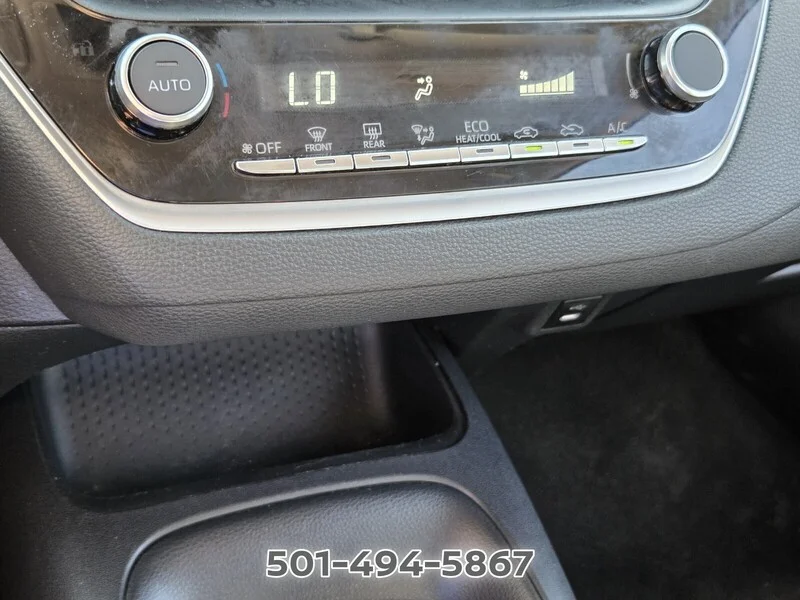 Used 2024 Ruby Flare Pearl TOYOTA LE image 19