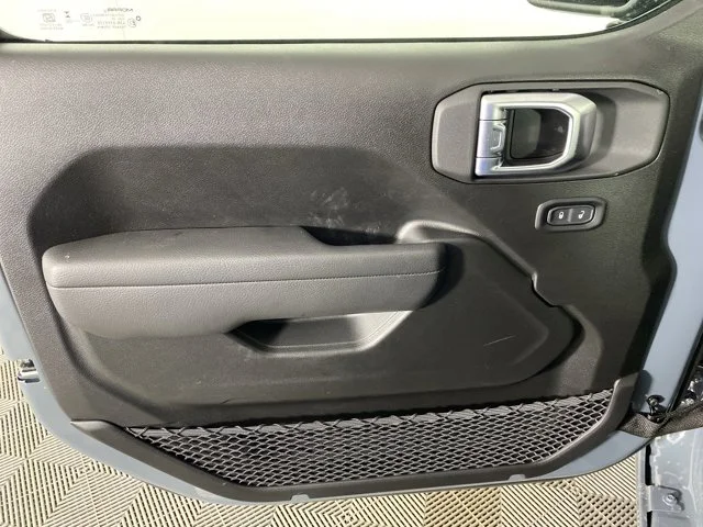 2026 Jeep Wrangler 4-Door Sport - Photo 11