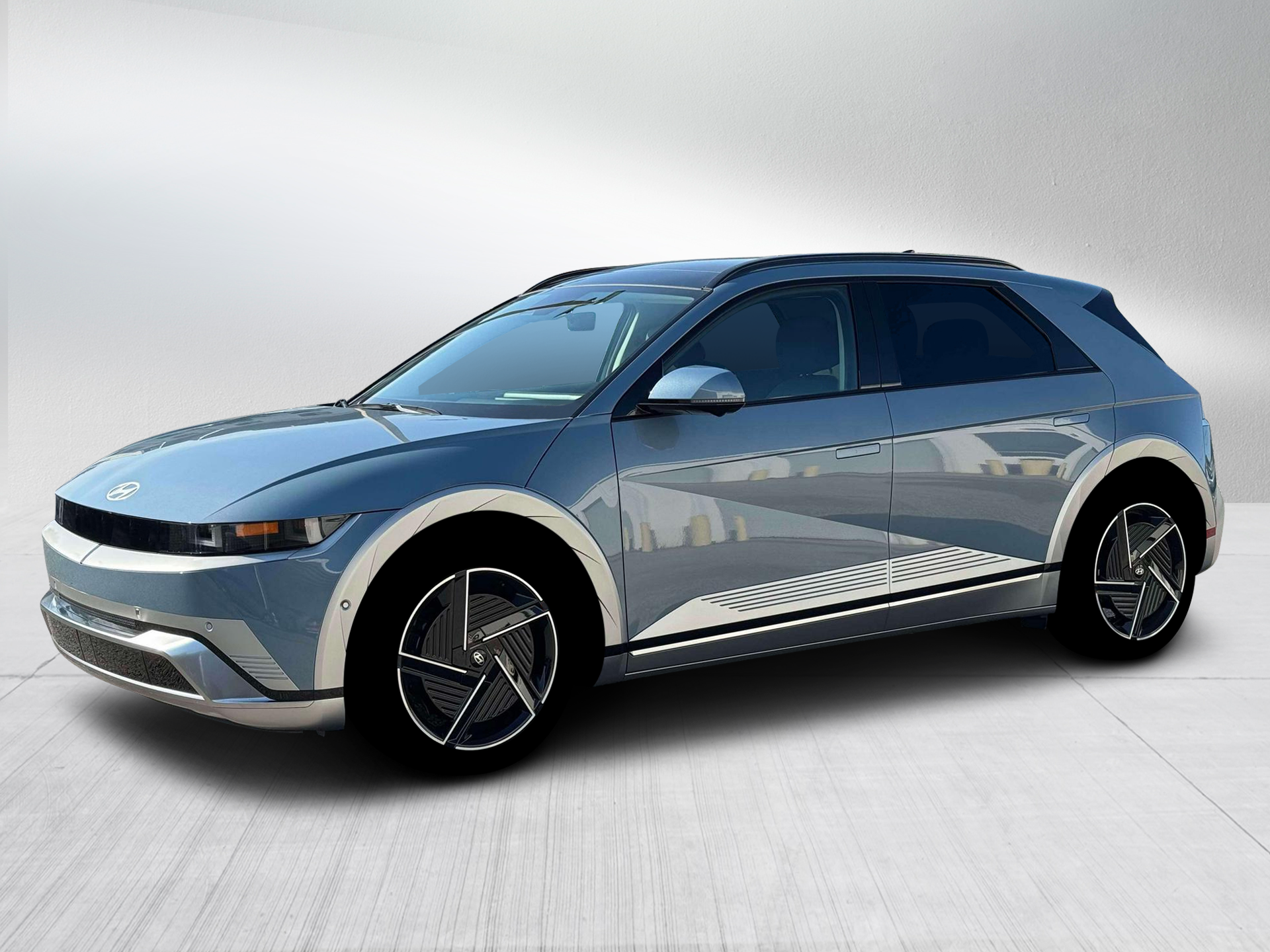 New 2026 Lucid Blue Hyundai Limited image 2