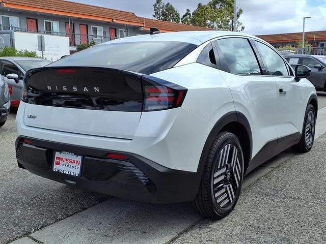 New 2026 Everest White Pearl TriCoat Nissan SV+ image 8