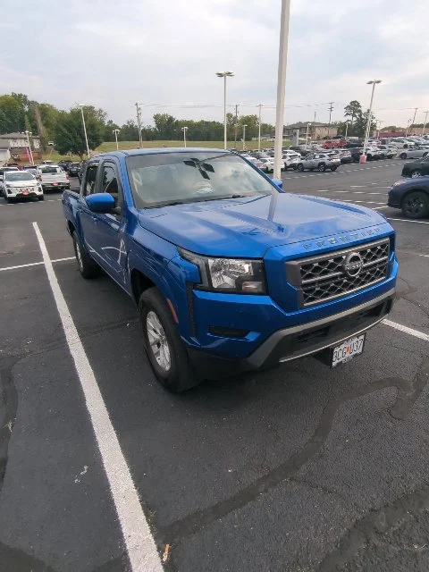 Used 2024 Blue Nissan SV image 7