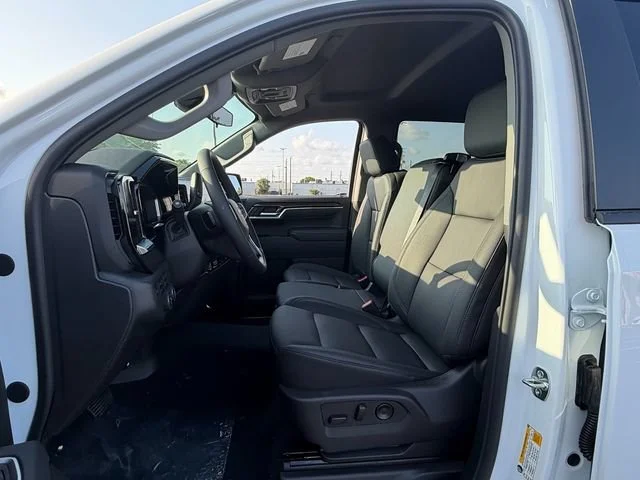 New 2026 Summit White Chevrolet LT image 7