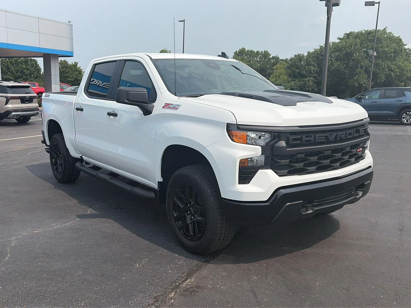 2026 Chevrolet Silverado 1500 Custom Trail Boss - Photo 8