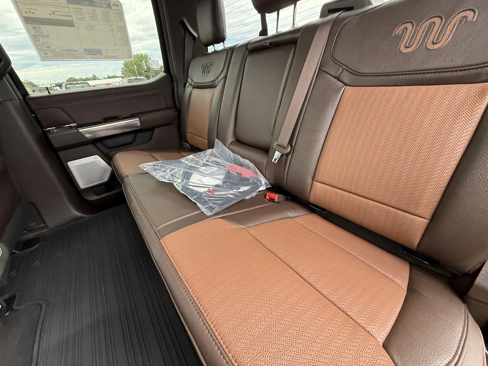 New 2026 Agate Black Metallic Ford F-250® King Ranch® image 29