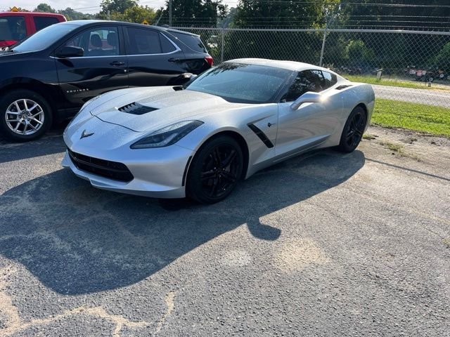 Used 2017 Silver Chevrolet Stingray image 4