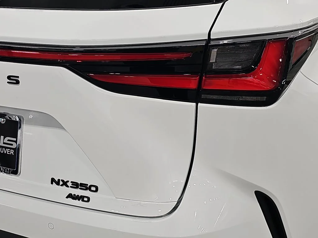 New 2026 Ultra White Lexus PREMIUM image 32