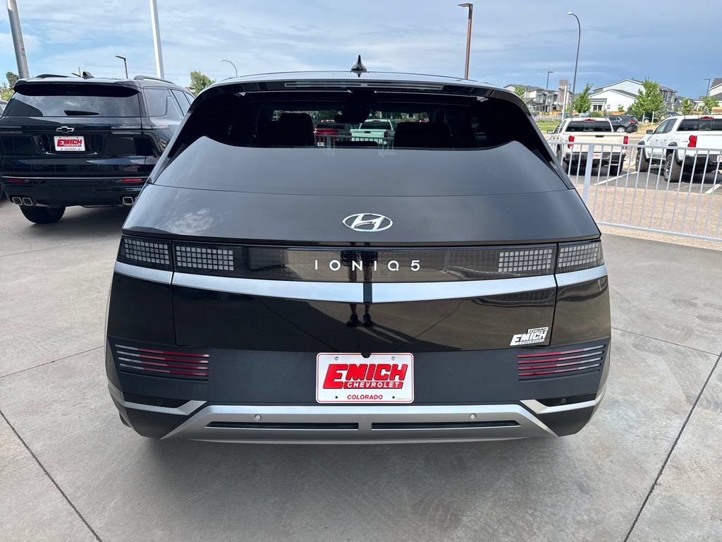 Used 2024 Abyss Black Hyundai SEL image 4