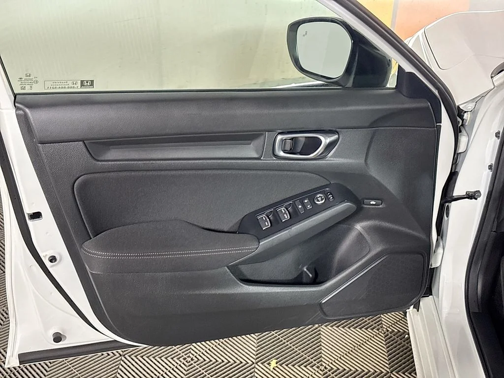 Used 2025 White Honda Sport image 10