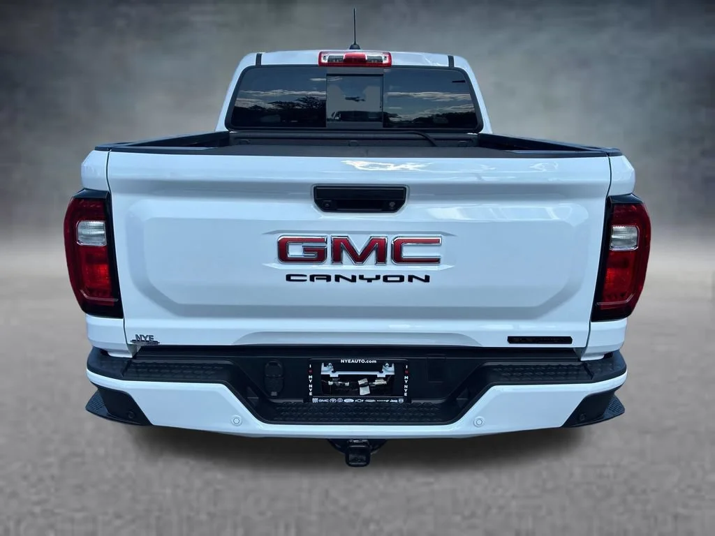 Used 2024 Summit White GMC Elevation image 7