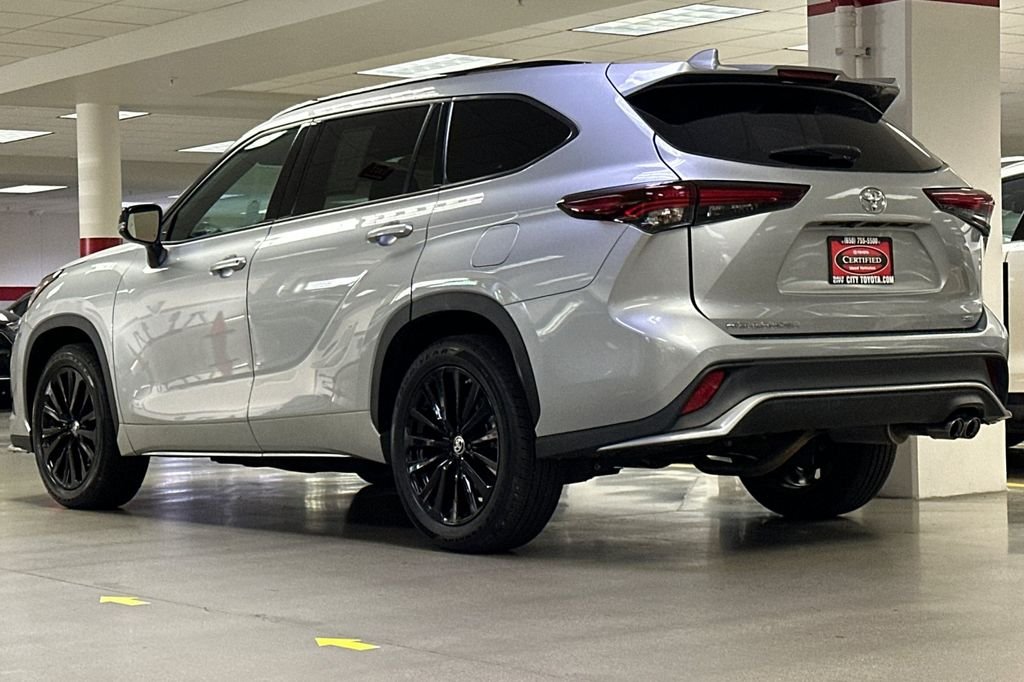 2024 Toyota Highlander XSE - Photo 6