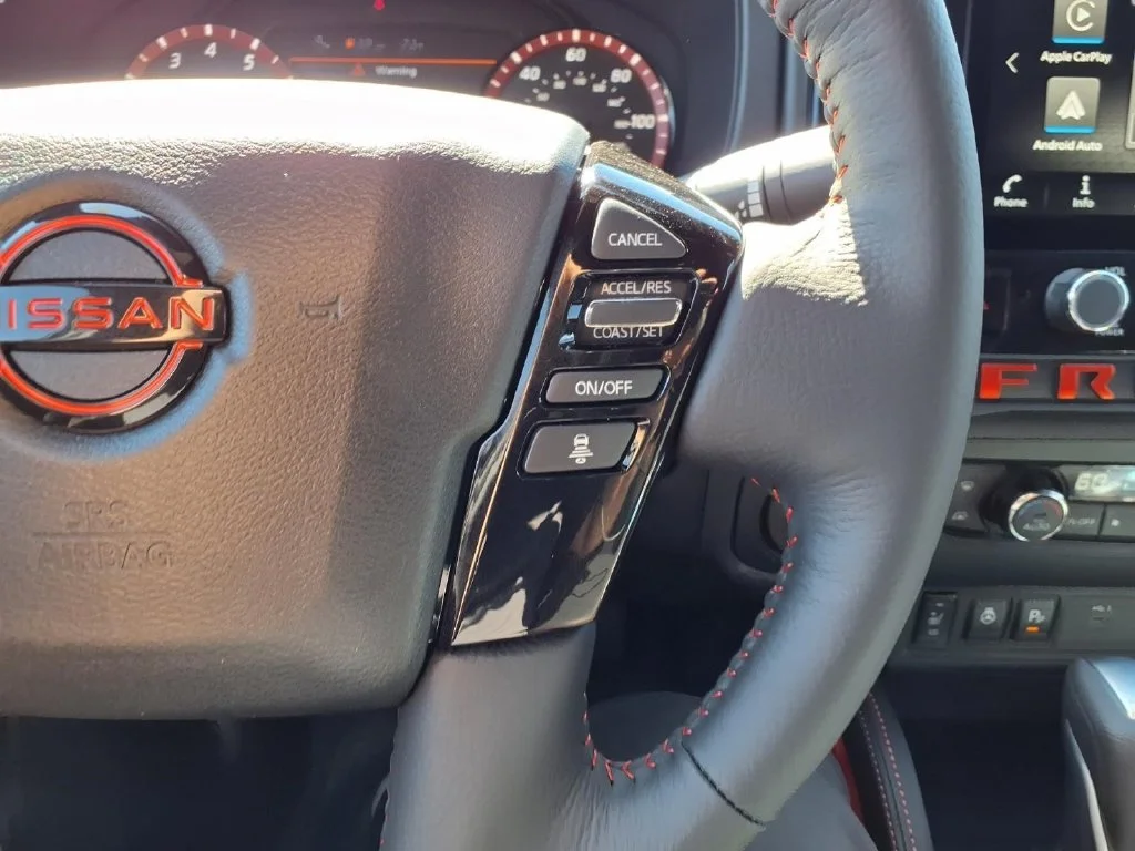 New 2027 White Nissan PRO-4X image 13