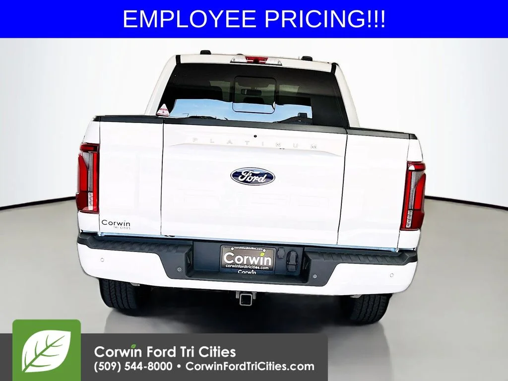 New 2026 Star White Metallic Tri-Coat Ford Platinum image 14