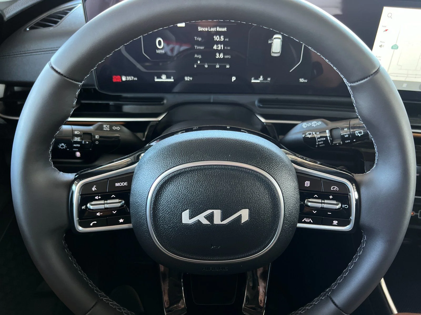 2026 Kia Carnival SX Prestige - Photo 28
