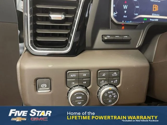New 2026 Glacier White Tricoat GMC Denali image 31