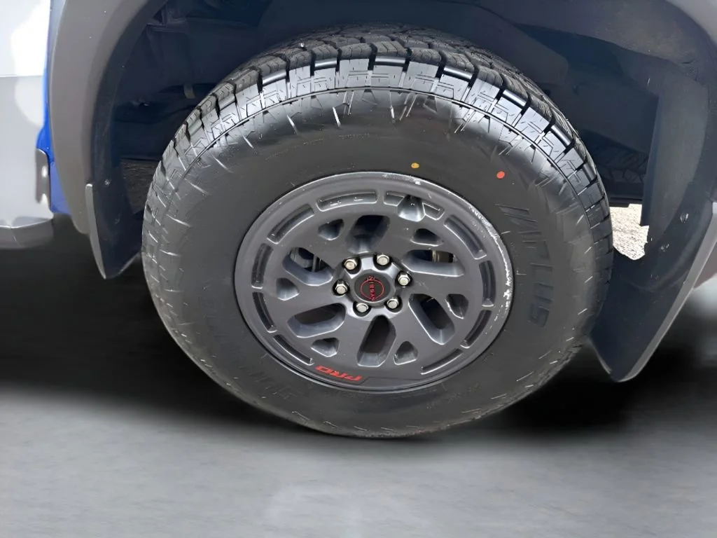 Used 2025 Blue Nissan PRO-X image 34