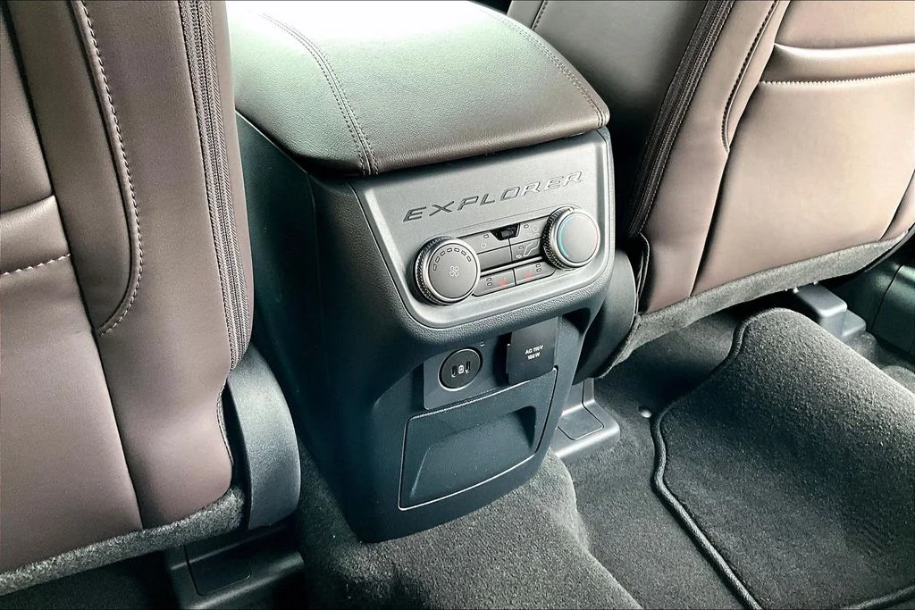 New 2026 Gray Ford Platinum™ image 17