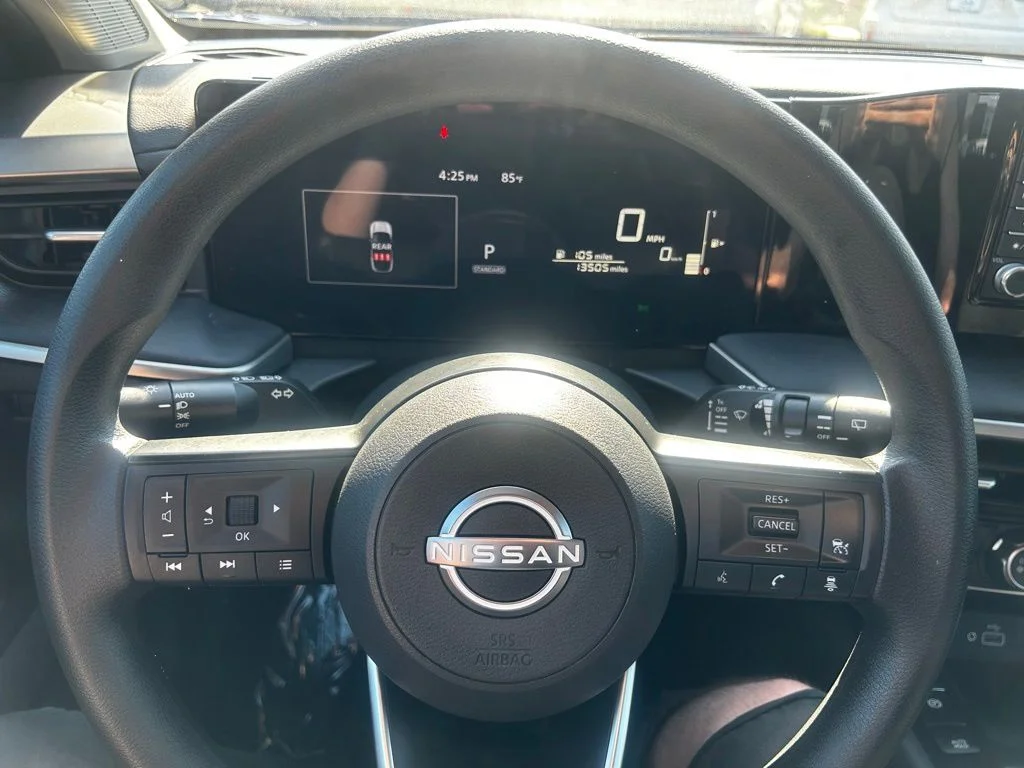 2025 Nissan Kicks S AWD - Photo 18
