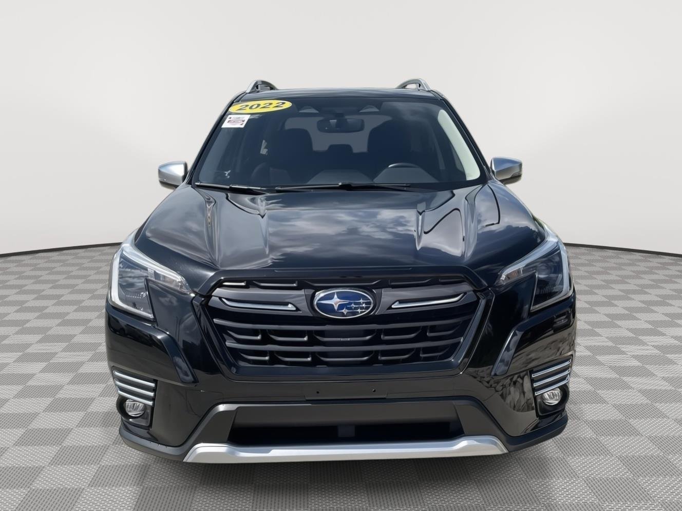 Used 2022 Crystal Black Silica Subaru Touring image 3