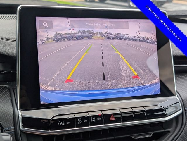 Used 2025 Blue Jeep Latitude image 24