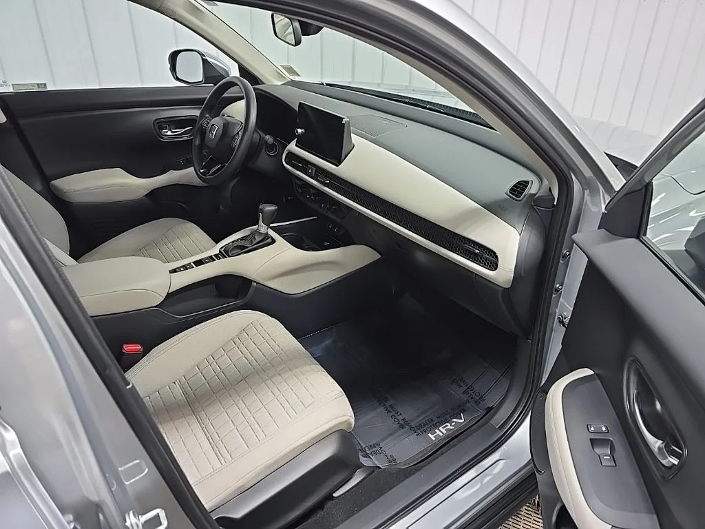 2026 Honda HR-V LX - Photo 15