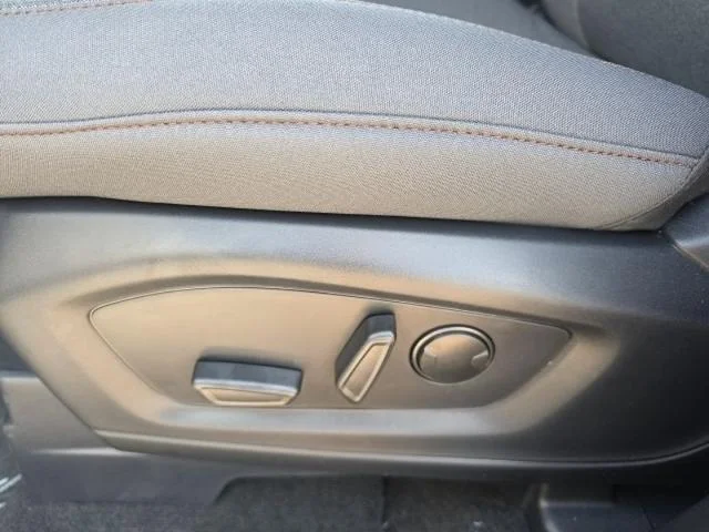 New 2026 Space White Metallic Ford Active image 8