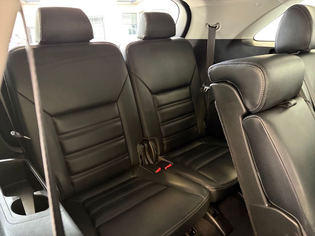 Used 2017 Platinum Graphite Kia EX image 26