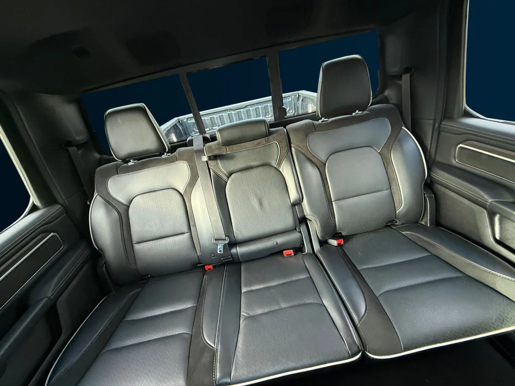 Used 2025 Blue Ram Laramie image 18