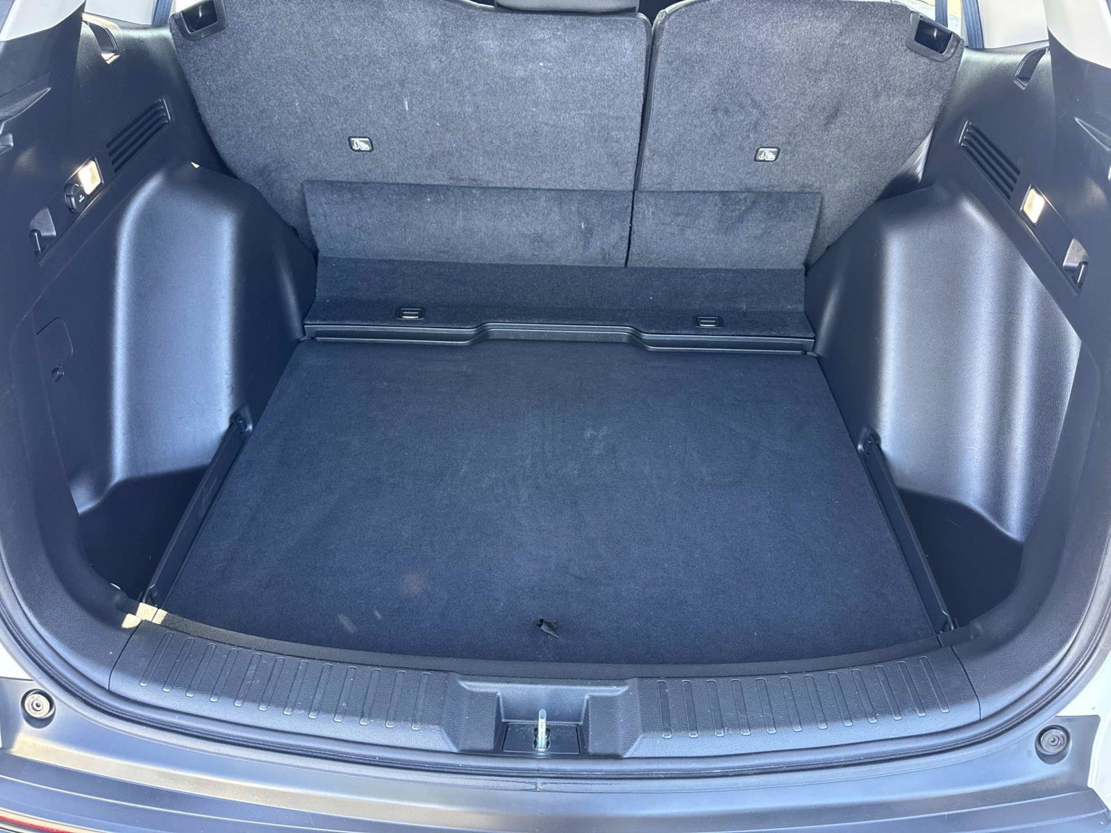 2025 Honda CR-V LX - Photo 28